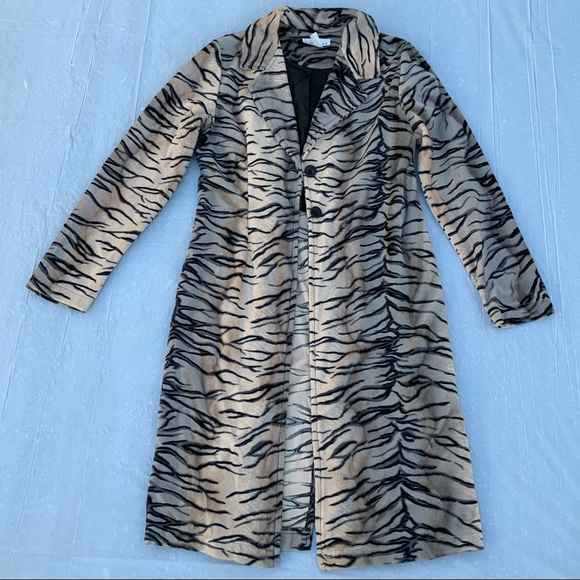 Lucent Jackets & Blazers - Vintage Lucent Y2K Tiger Print Stripe Fur Jacket